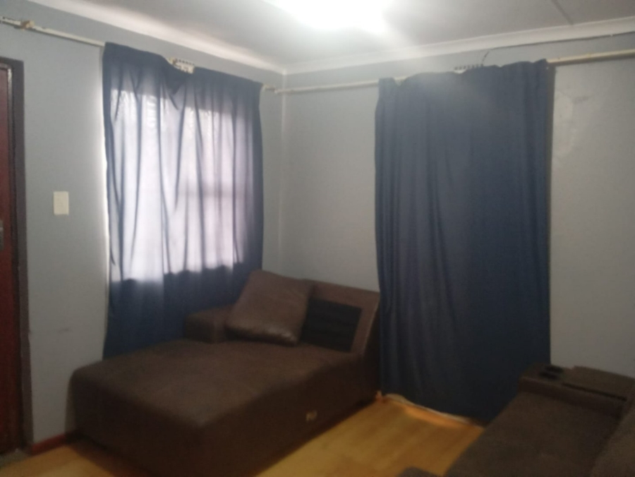  Bedroom Property for Sale in Llitha Park Western Cape